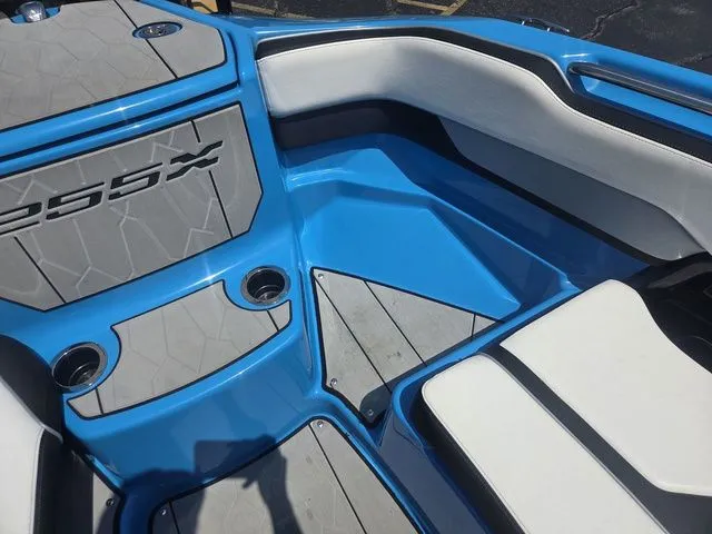 Slide: The Image of Yamaha 255XD 2021 - 36