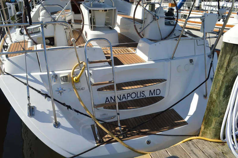 Slide: The Image of Jeanneau Sun Odyssey 45 DS 2008 docked in Annapolis, MD, showcasing elegant design. - 10