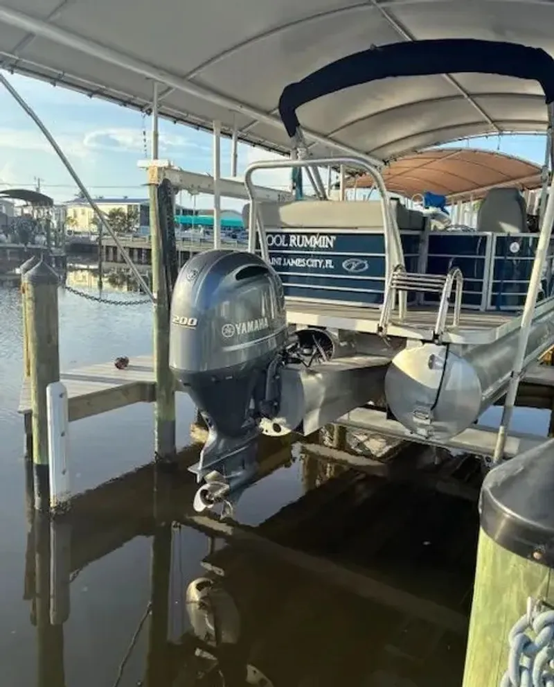 Slide: The Image of Veranda VR22L 2020 - 17