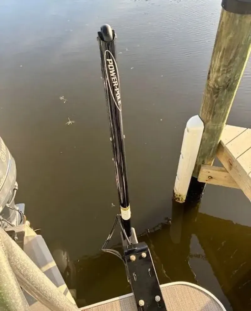 Slide: The Image of Veranda VR22L 2020 - 21