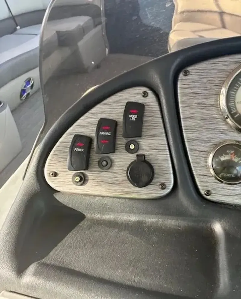 Slide: The Image of Veranda VR22L 2020 - 8