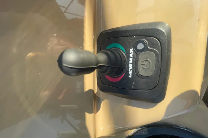 Slide: The Image of Lewmar control switch on 2002 Carver 346 Aft Cabin boat. - 11