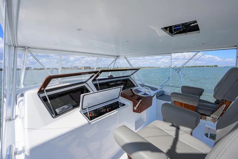 Slide: The Image of Viking 61 Reel King - Flybridge - 35