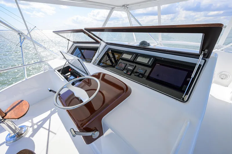 Slide: The Image of Viking 61 Reel King - Flybridge - 38