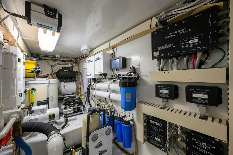 Slide: The Image of Viking 61 Reel King - Engine Room - 53