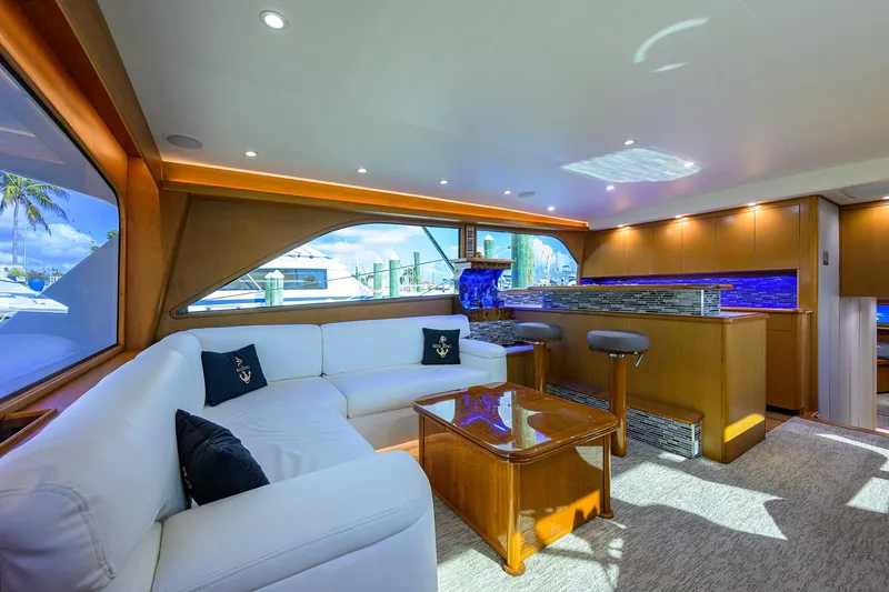 Slide: The Image of Viking 61 Reel King - Salon - 7