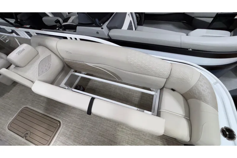 Slide: The Image of Luxurious seating on 2026 JC Sporttoon 26TT pontoon boat, featuring elegant beige upholstery. - 31