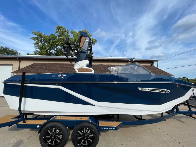 The Image of Nautique Super Air G21 2026 - 1