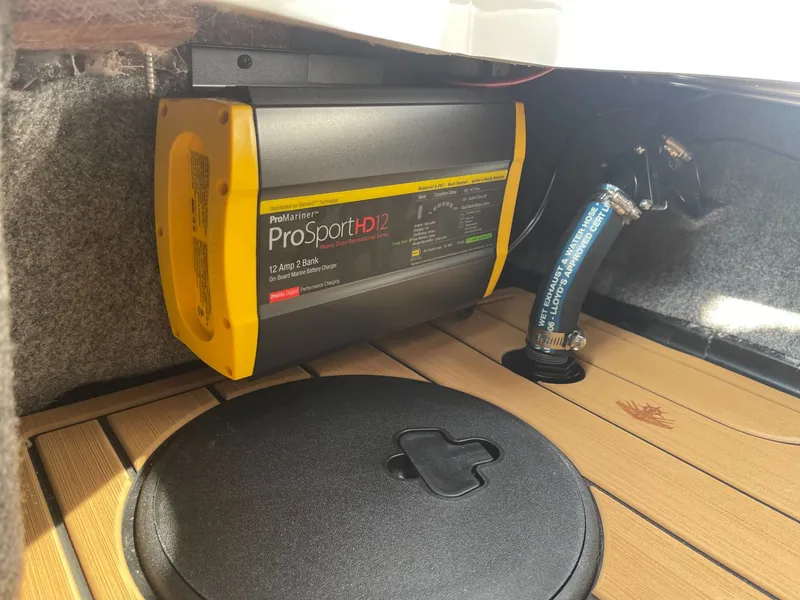 Slide: The Image of Nautique Super Air G21 2026 - 12