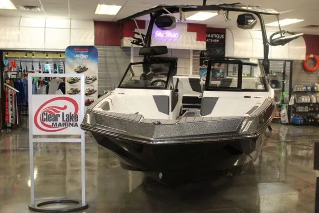 Slide: The Image of Nautique Super Air Nautique GS22 2025 - 7