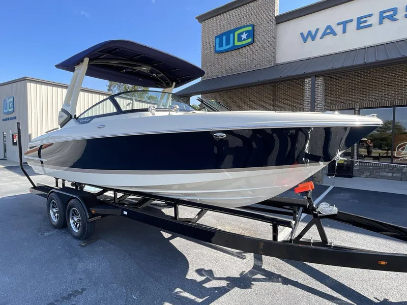 Slide: The Image of Chris-Craft 25 SPORTSTER WAKE SURF 2026 - 13