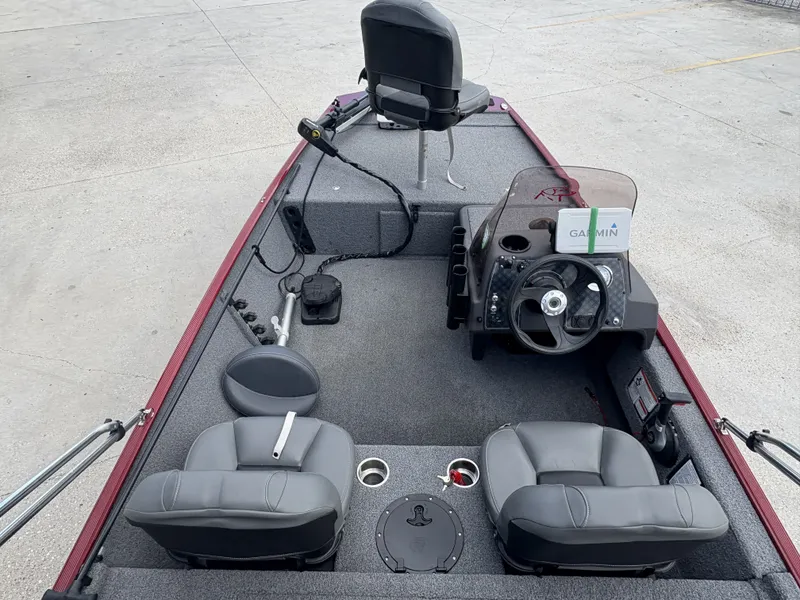 Slide: The Image of Tracker Bass Tracker Classic XL 2023 - 6