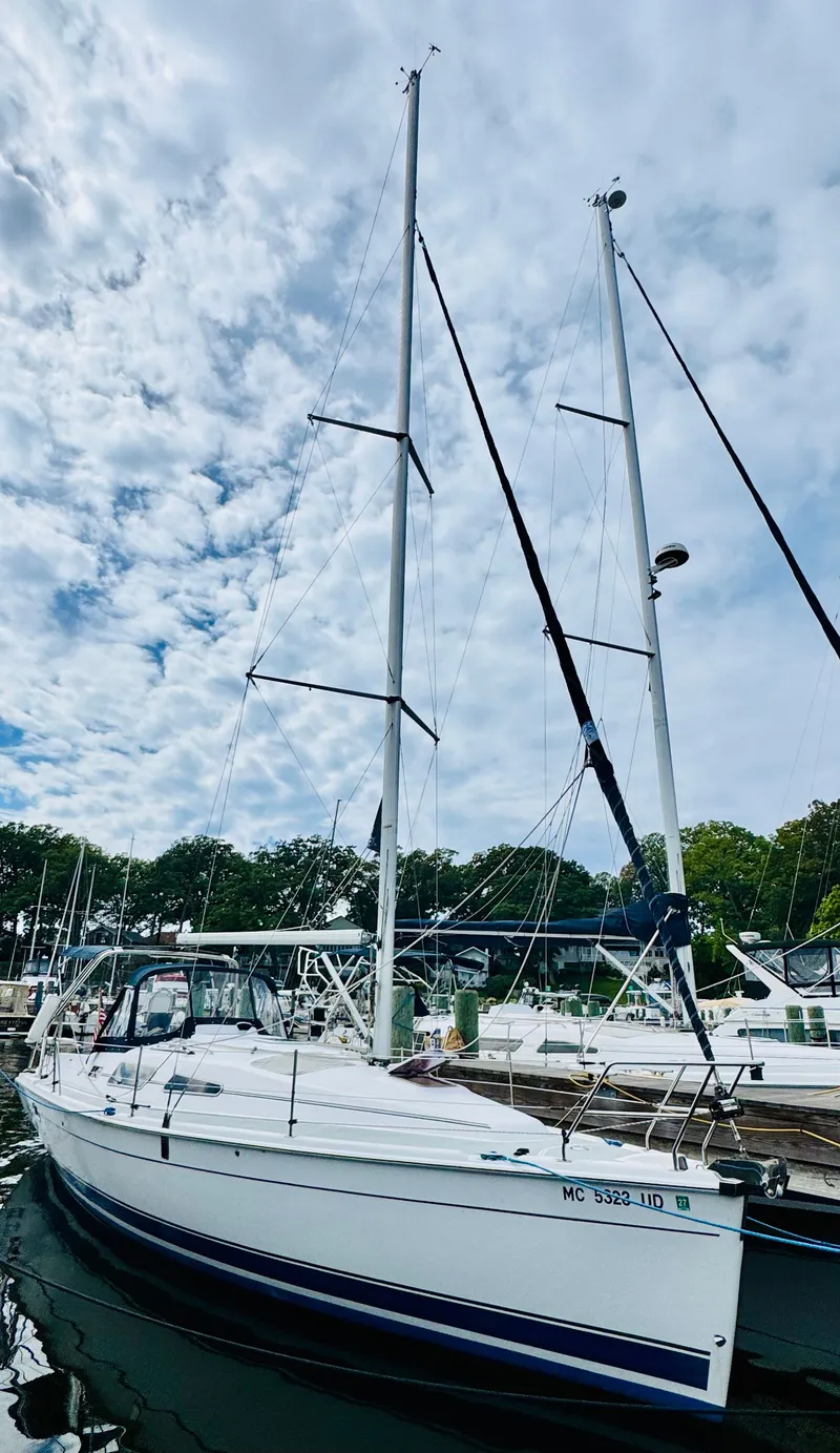 The Image of Hunter 33 2006 - 0