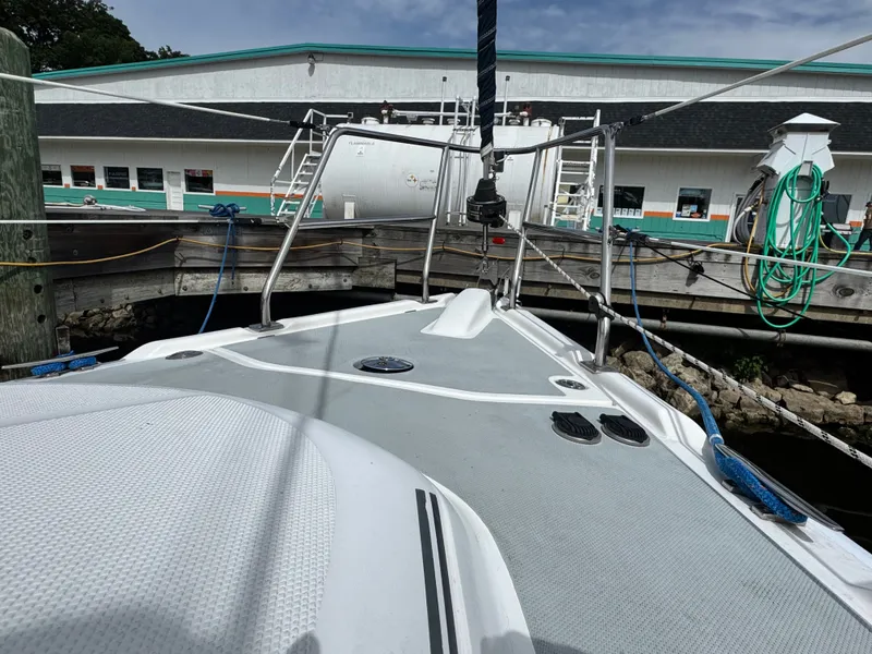 Slide: The Image of Hunter 33 2006 - 23