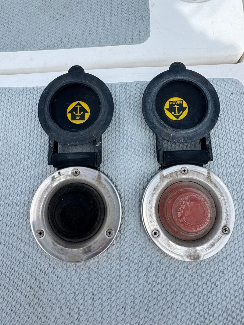 Slide: The Image of Hunter 33 2006 - 24