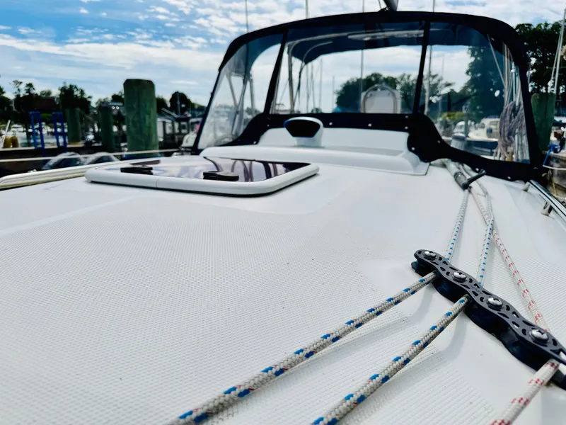 Slide: The Image of Hunter 33 2006 - 29