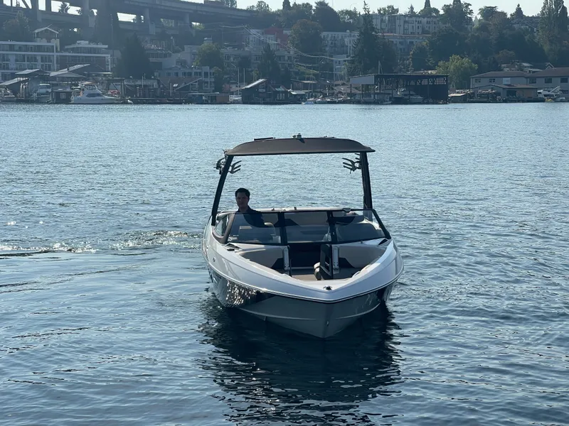 Slide: The Image of Malibu Wakesetter 23 LSV 2015 - 9