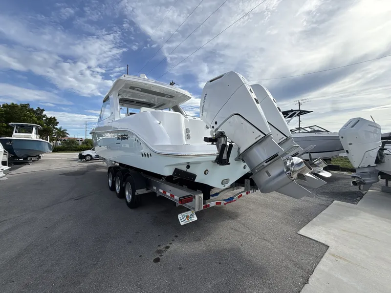 Slide: The Image of Everglades 367 CX 2026 - 7