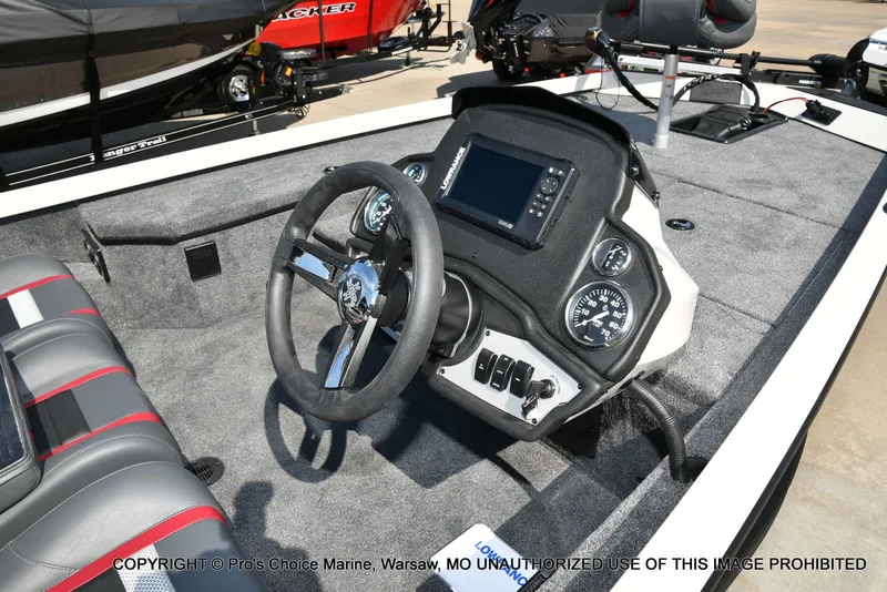 Slide: The Image of Ranger RT178 w/60hp Mercury 4 Stroke 2026 - 5