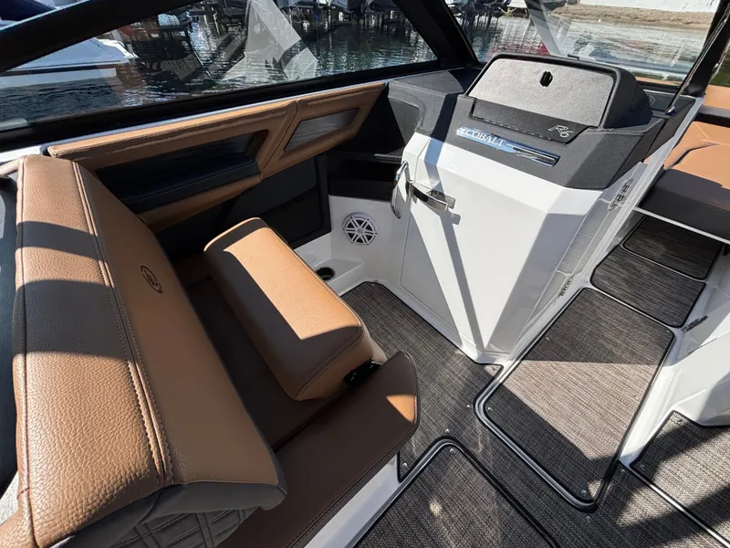 Slide: The Image of Cobalt R6 2025 - 592