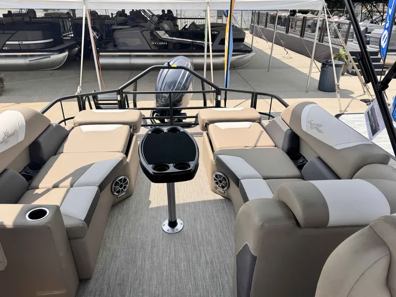 Slide: The Image of SunChaser Eclipse 23 LR DH 2026 - 5