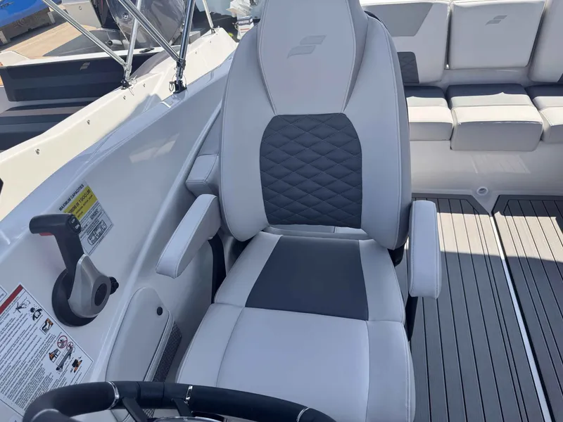 Slide: The Image of Starcraft SVX 230 OB 2026 - 11