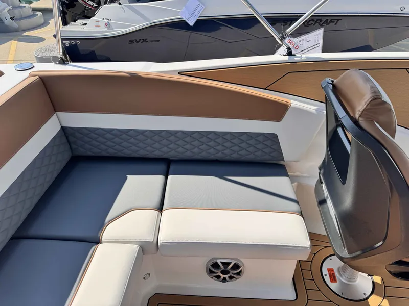 Slide: The Image of Starcraft SVX 231 OB 2026 - 11