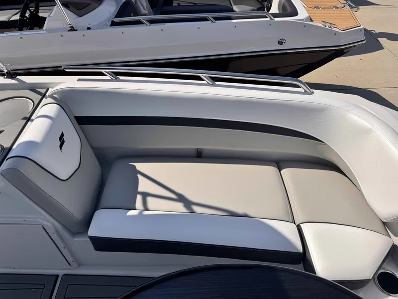 Slide: The Image of Starcraft SVX 191 OB 2026 - 4