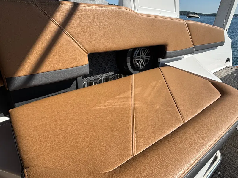 Slide: The Image of Cobalt R6 2025 - 688