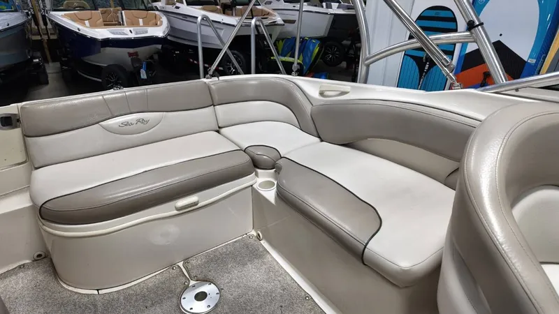 Slide: The Image of Sea Ray 240 Sundeck 2004 - 48