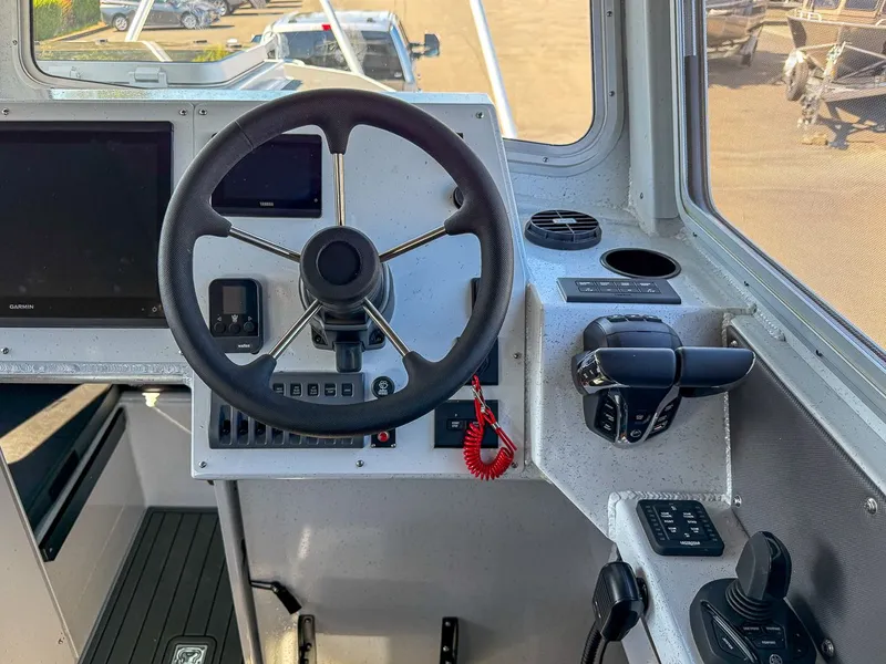 Slide: The Image of North River 3400 EXL Endurance 2026 - 12