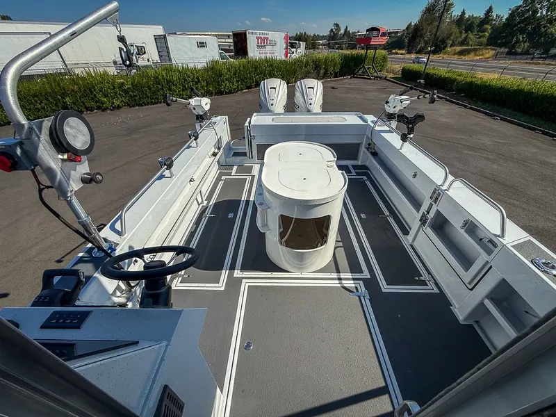 Slide: The Image of North River 3400 EXL Endurance 2026 - 18