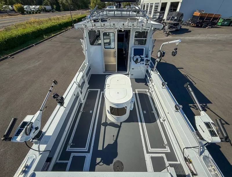 Slide: The Image of North River 3400 EXL Endurance 2026 - 19