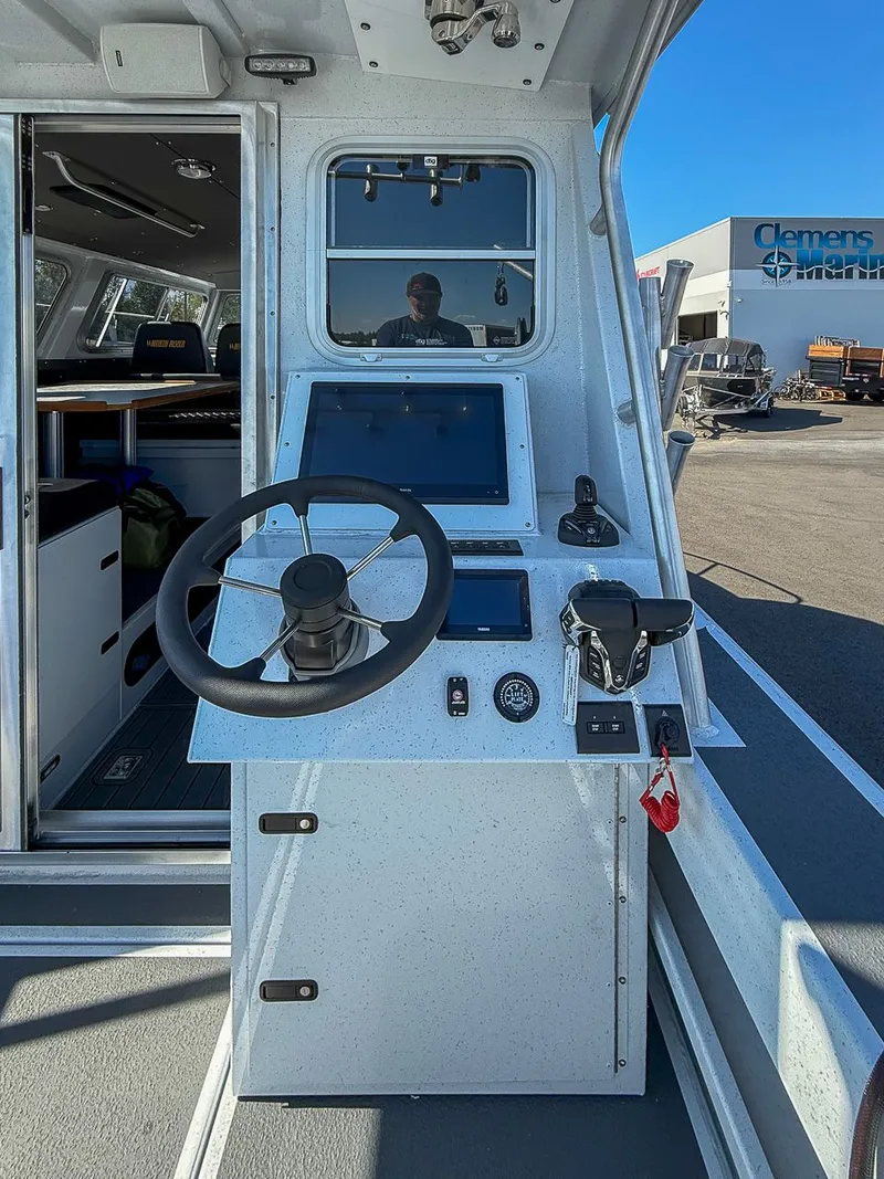 Slide: The Image of North River 3400 EXL Endurance 2026 - 20