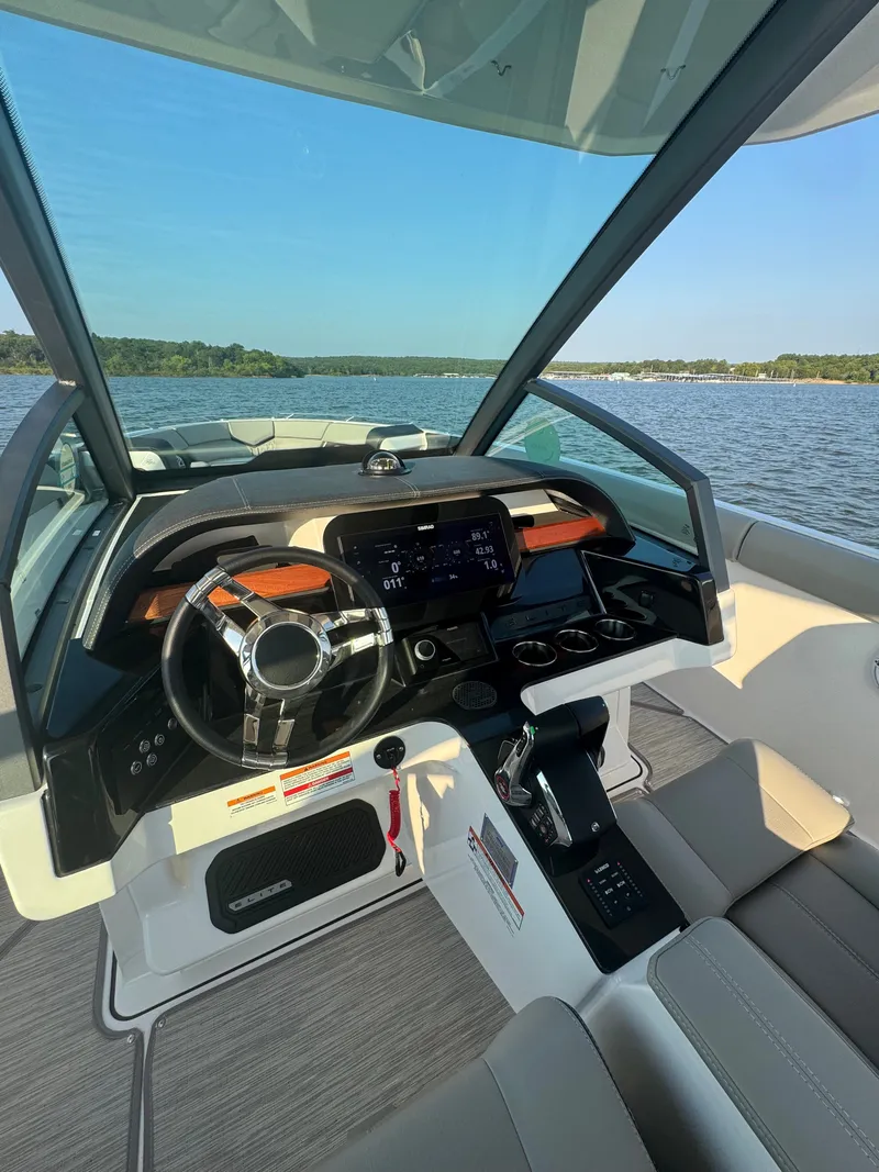 Slide: The Image of Monterey Elite 30 OB 2026 - 5