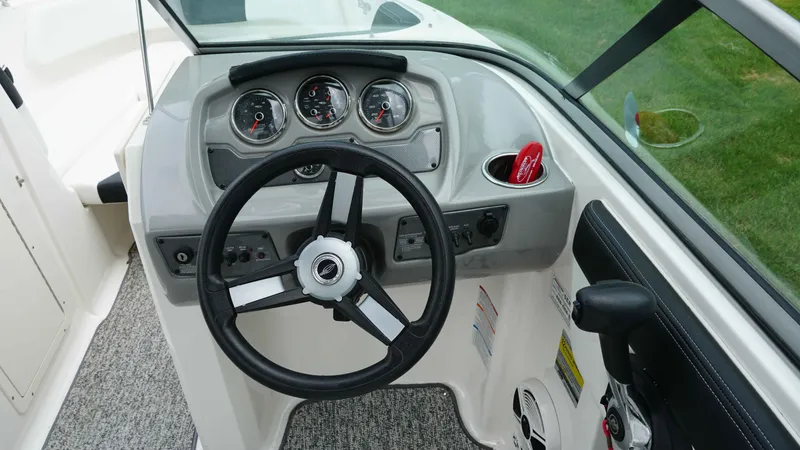 Slide: The Image of Chaparral 21 Sport H20 2017 - 14