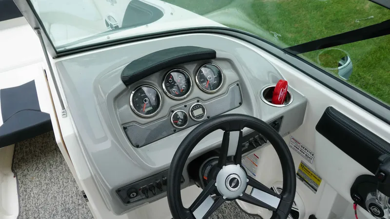 Slide: The Image of Chaparral 21 Sport H20 2017 - 15