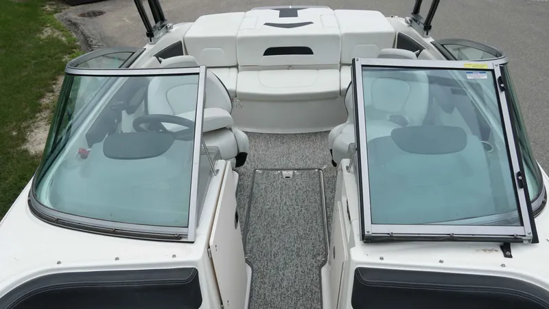 Slide: The Image of Chaparral 21 Sport H20 2017 - 19