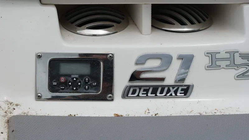 Slide: The Image of Chaparral 21 Sport H20 2017 - 22