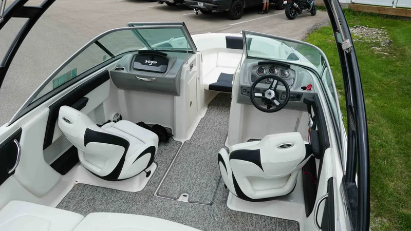 Slide: The Image of Chaparral 21 Sport H20 2017 - 7