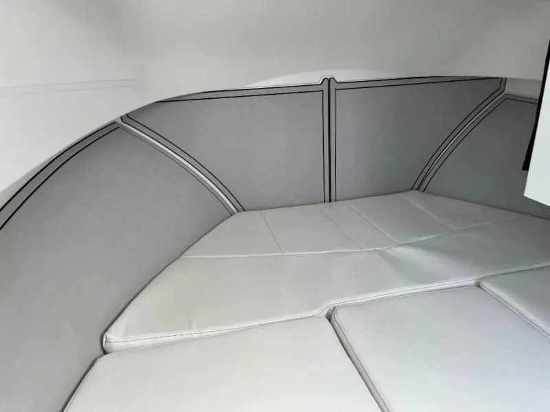 Slide: The Image of Parker Marine 2220 SC - 227 Explorer 2026 - 10