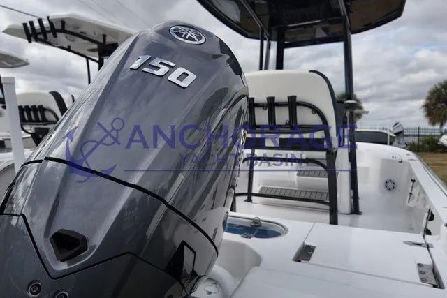 Slide: The Image of Tidewater 2110 Bay Max 2026 - 10