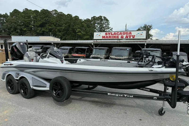 The Image of 2026 Ranger Z521 boat on trailer at Sylacauga Marine & ATV dealership. - 0