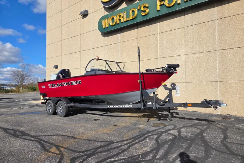 The Image of 2026 Tracker Targa V-19 Combo boat on trailer, parked outdoors. - 0
