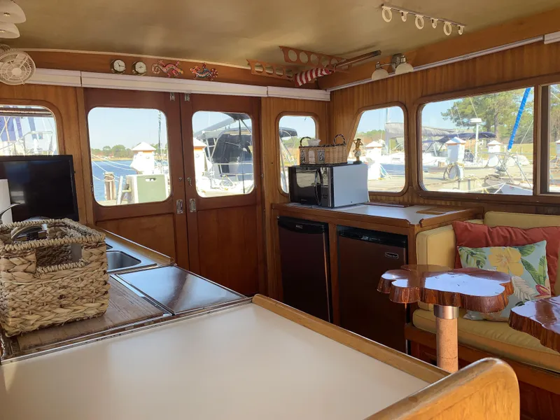 Slide: The Image of Californian 34 LRC 1983 - 12