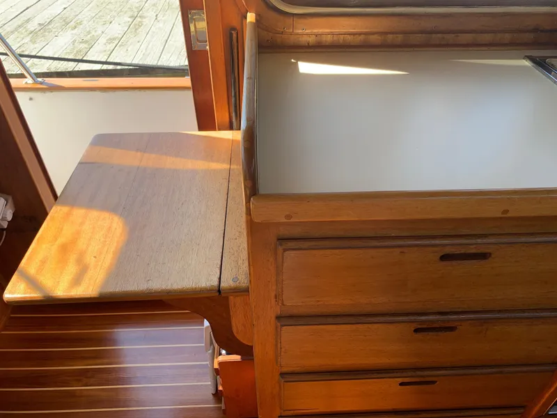 Slide: The Image of Californian 34 LRC 1983 - 15