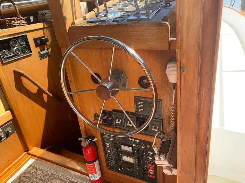 Slide: The Image of Californian 34 LRC 1983 - 21