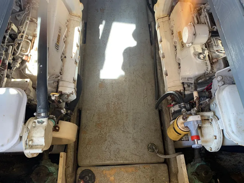 Slide: The Image of Californian 34 LRC 1983 - 38