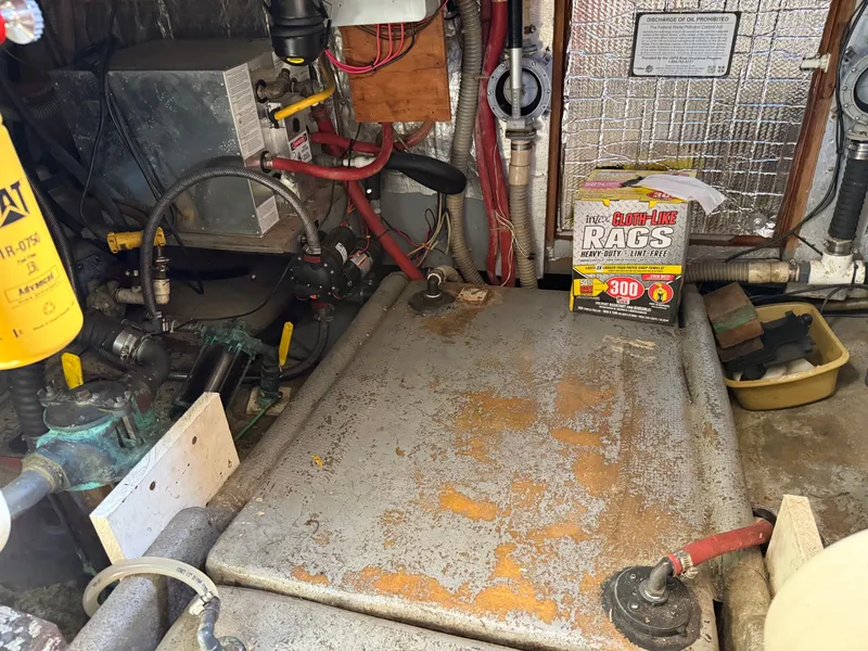 Slide: The Image of Californian 34 LRC 1983 - 40