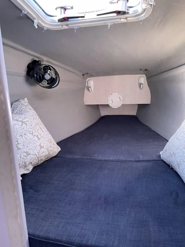 Slide: The Image of Aft Cabin - 25